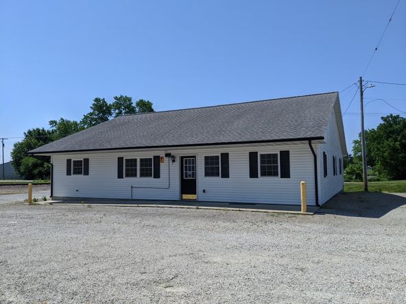 Formally Nutrien Ag Solutions: 301 E State Highway 133, Oakland, IL 61943